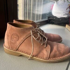 Women’s Pink Suede Leather Boots
